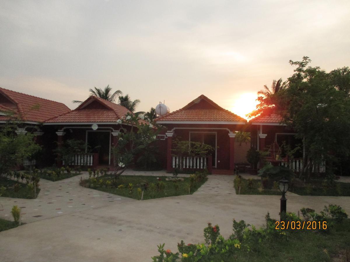 Phoumrumduol Bungalow Kampot Luaran gambar